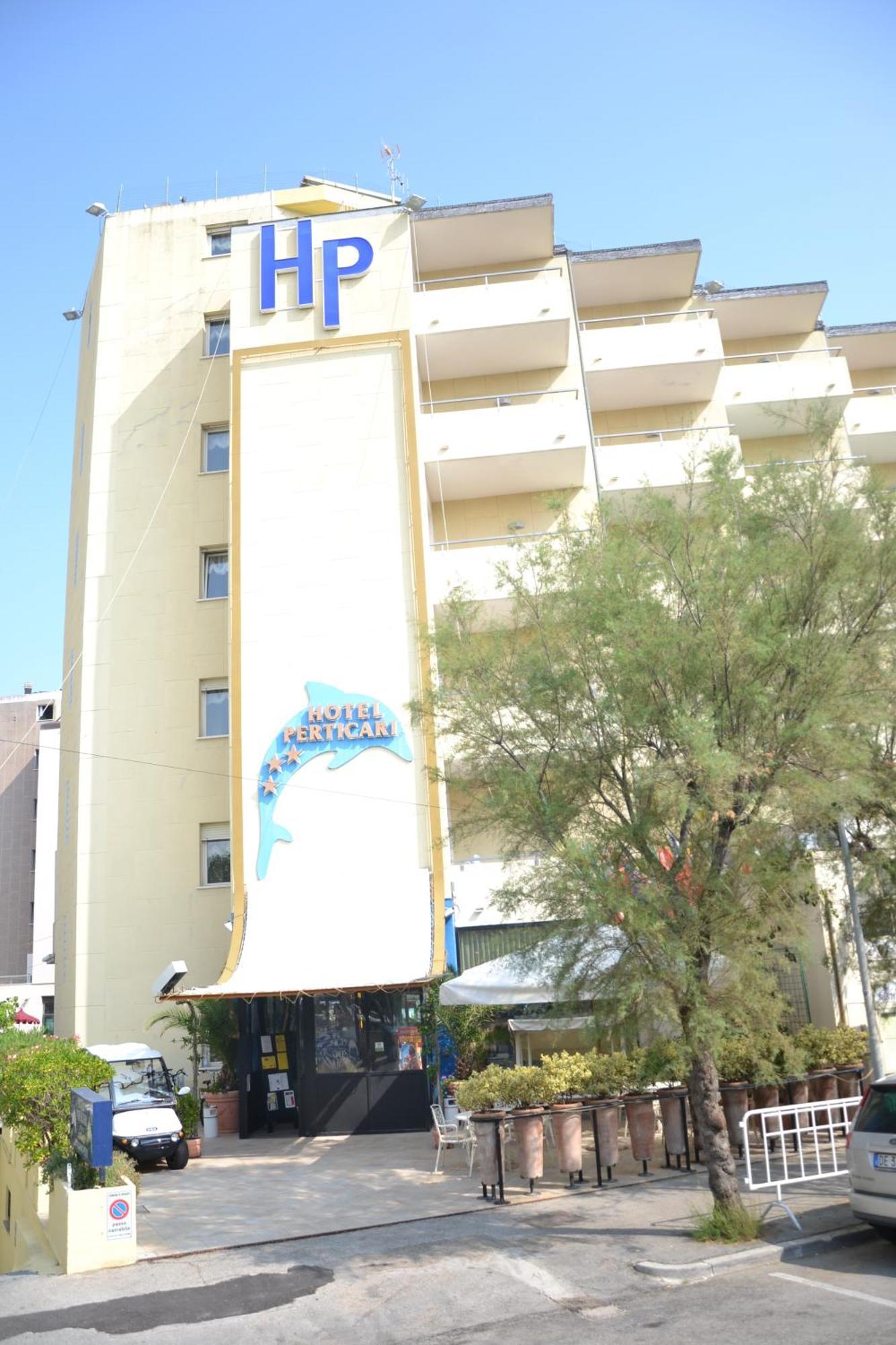Perticari Hotel Pesaro Ngoại thất bức ảnh