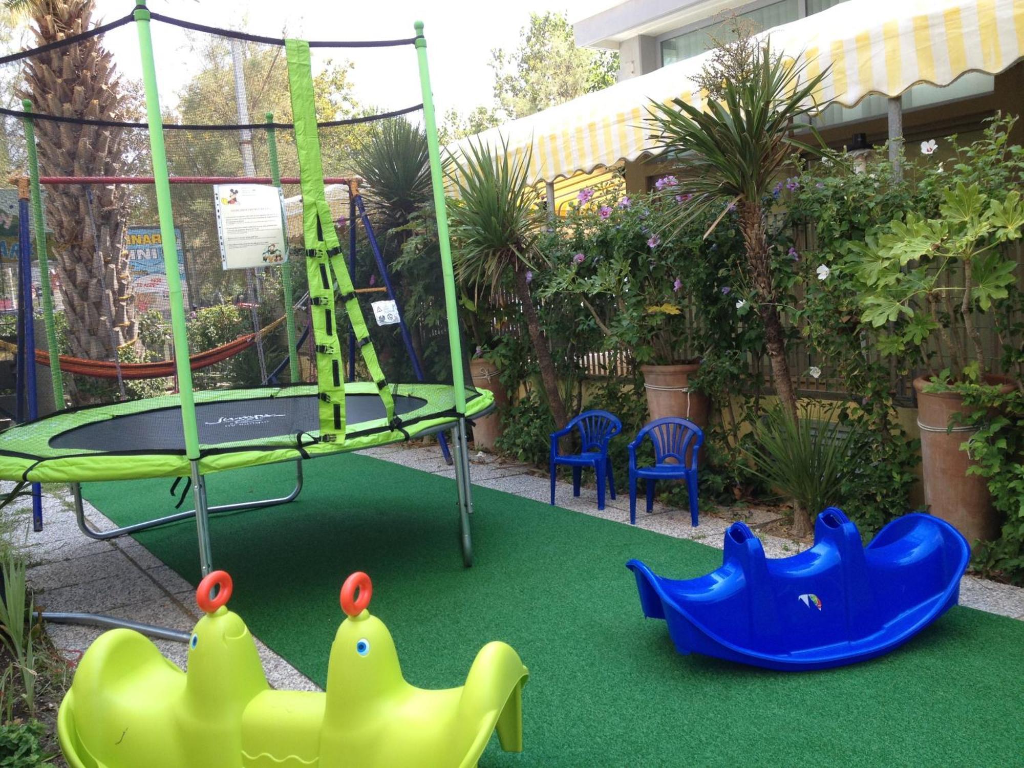 Perticari Hotel Pesaro Ngoại thất bức ảnh