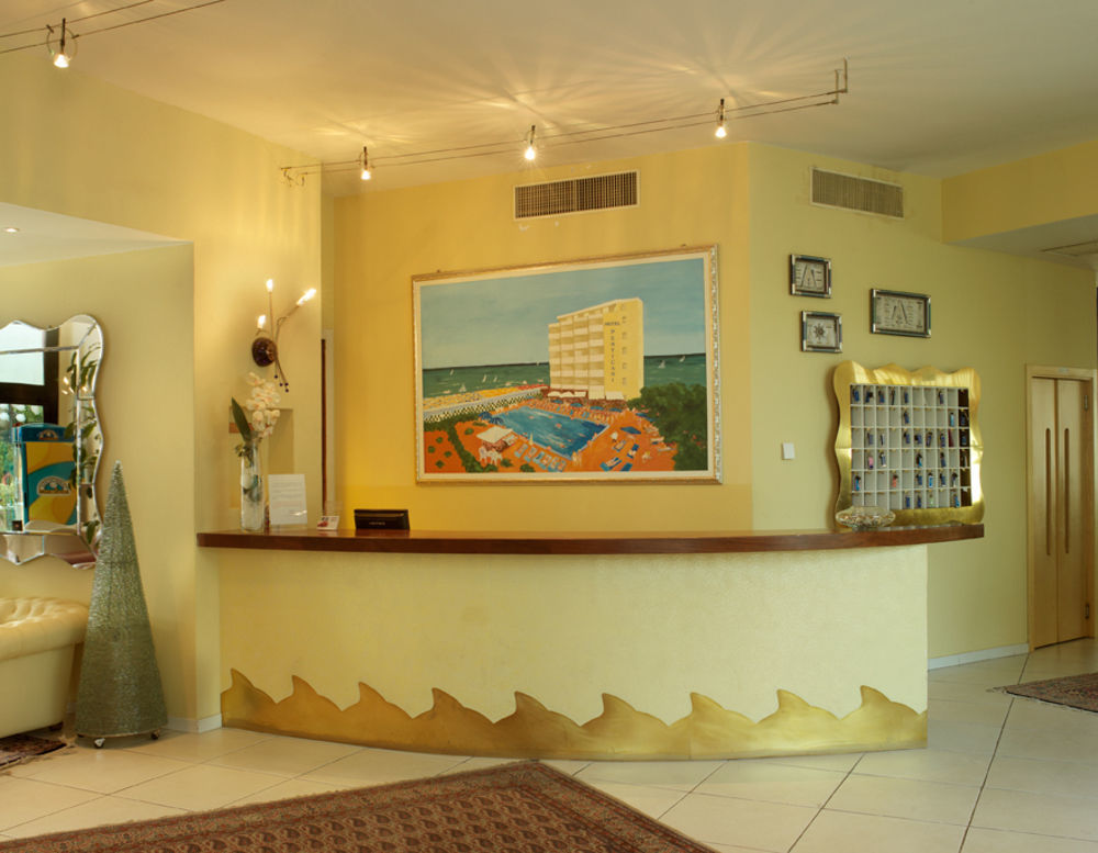 Perticari Hotel Pesaro Ngoại thất bức ảnh