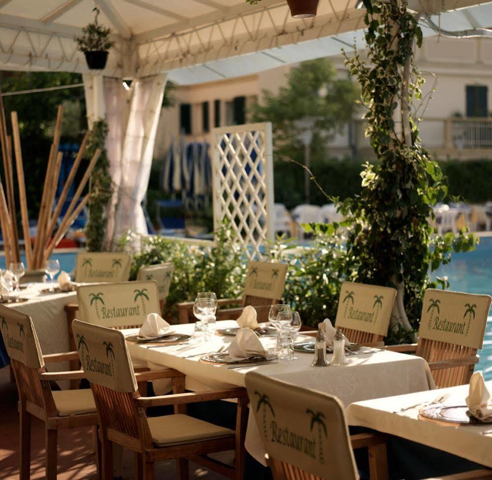 Perticari Hotel Pesaro Ngoại thất bức ảnh